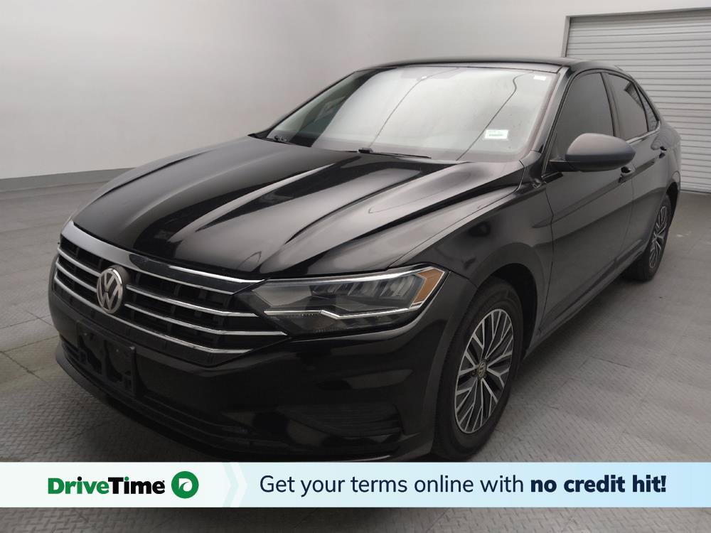 Used 2021 Volkswagen Jetta SE FWD image 1