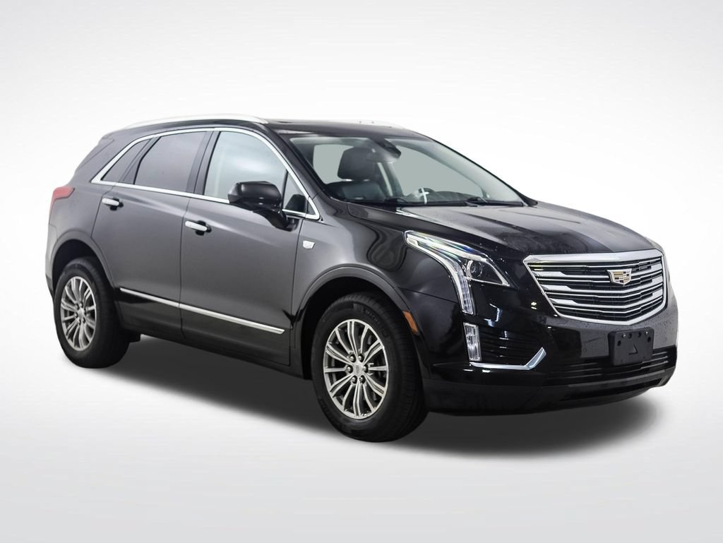Used 2017 Cadillac XT5 Luxury w/ Driver Awareness Package AWD/4WD image 7