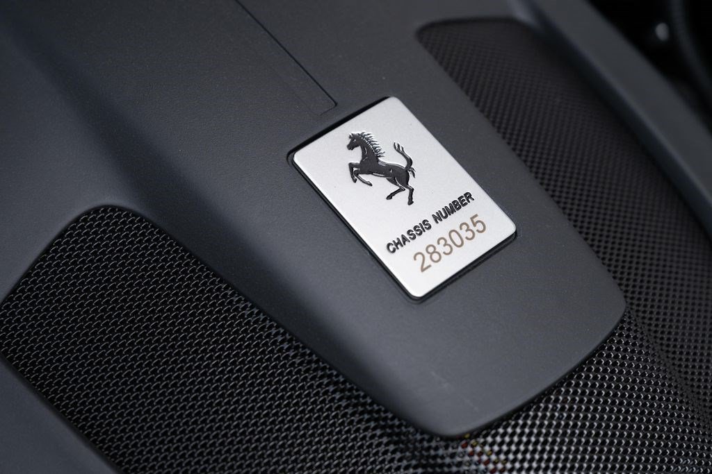 Used 2022 Ferrari Portofino M RWD image 16