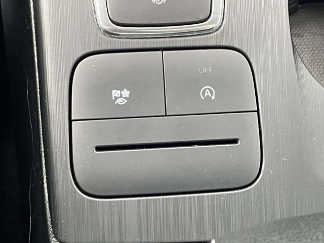 Certified 2020 Ford Escape SEL FWD image 32