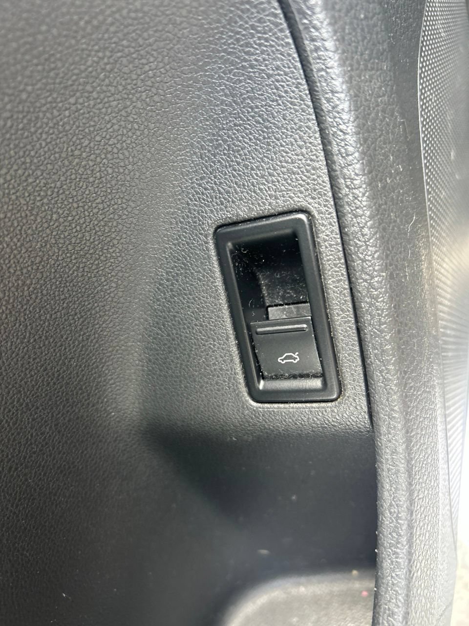 Used 2013 Volkswagen Jetta S FWD image 25