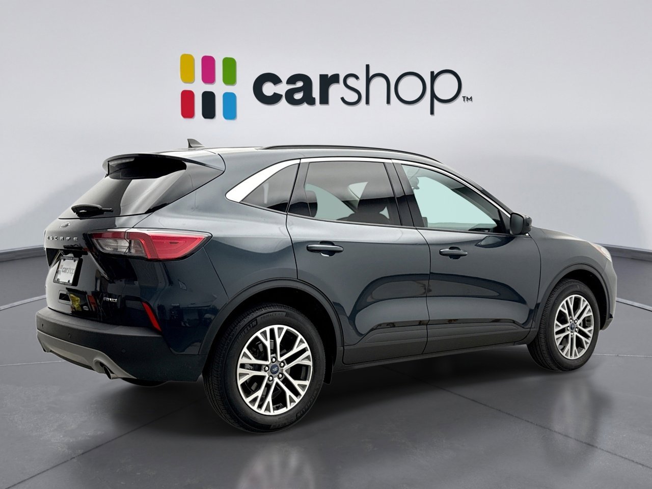 Used 2022 Ford Escape SEL w/ Technology Package AWD/4WD image 5