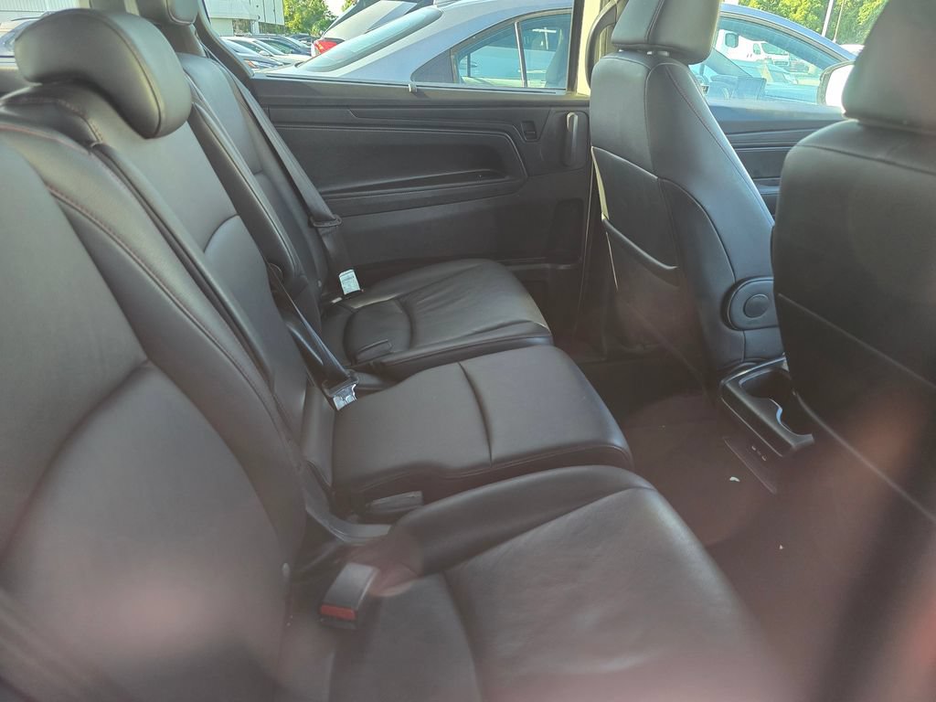 Used 2025 Honda Odyssey Sport-L image 13
