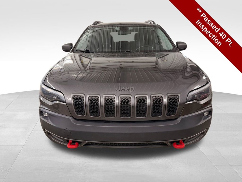 Used 2019 Jeep Cherokee Trailhawk w/ Cold Weather Group image 11