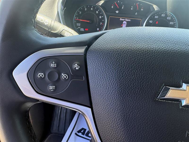 Used 2023 Chevrolet Traverse LT AWD/4WD image 21
