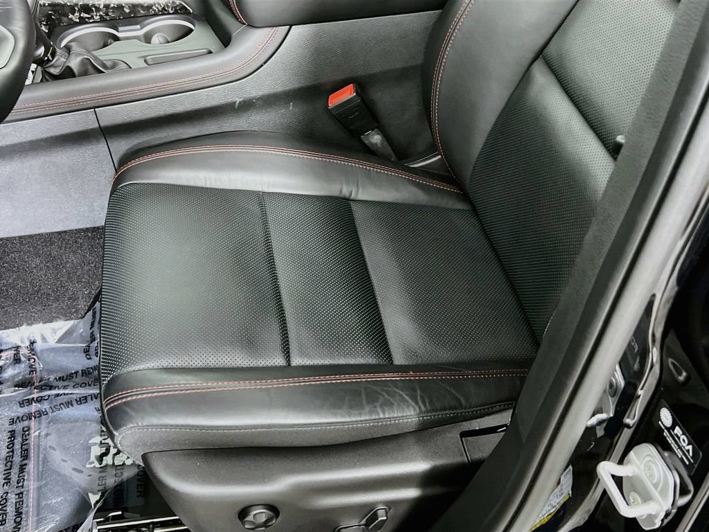 Used 2023 Dodge Durango R/T AWD/4WD image 19