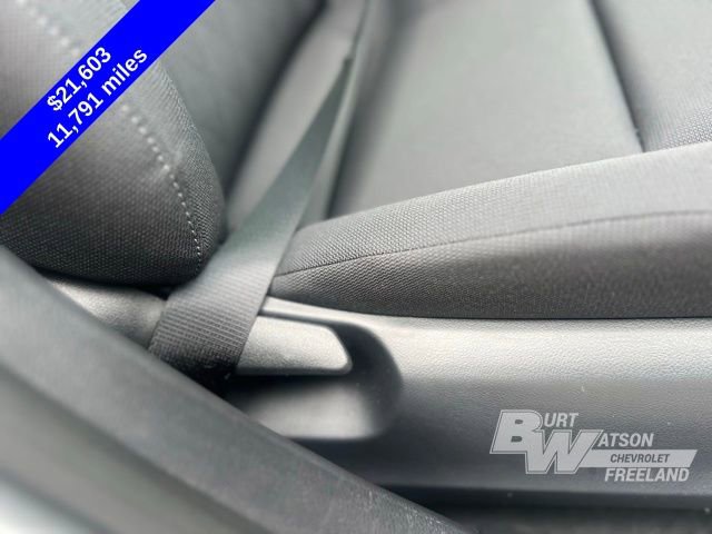 Used 2025 Toyota Corolla LE image 22