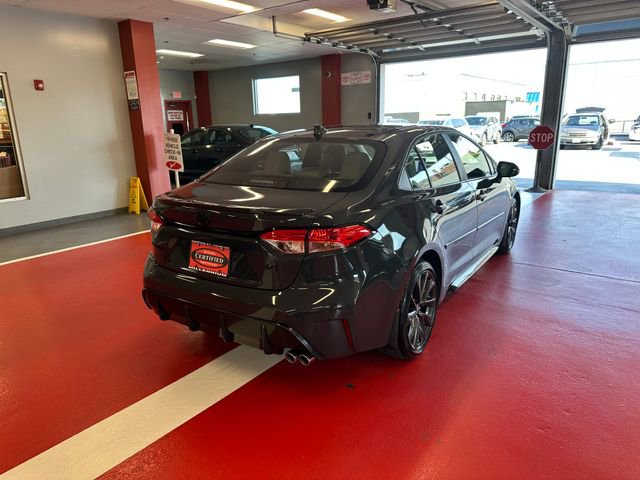 Certified 2025 Toyota Corolla SE w/ SE Premium Package FWD image 4