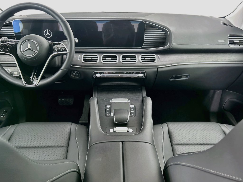 Certified 2026 Mercedes-Benz GLS 450 4MATIC image 13
