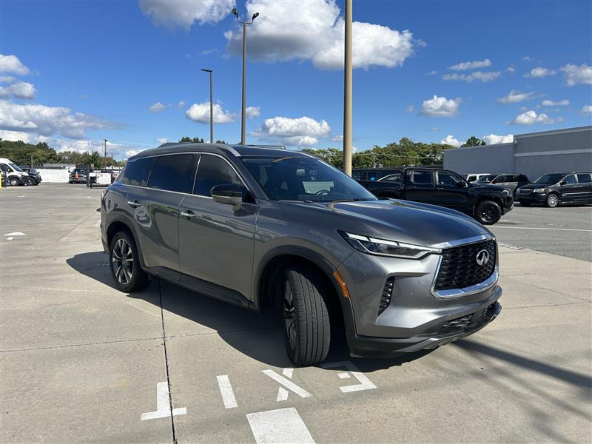Used 2022 INFINITI QX60 Luxe AWD/4WD image 10