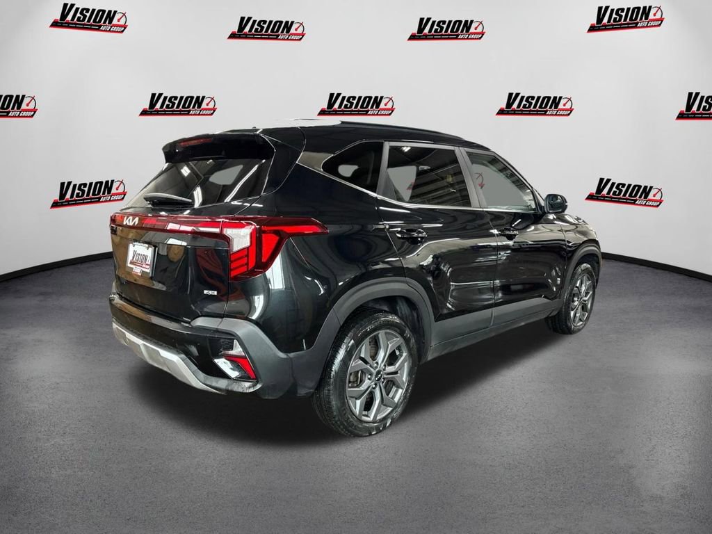Certified 2024 Kia Seltos S image 5