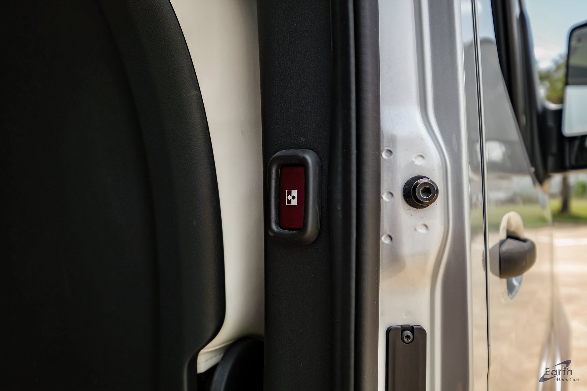 Used 2023 Mercedes-Benz Sprinter 3500 image 69