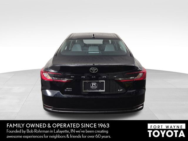Used 2025 Toyota Camry LE image 8