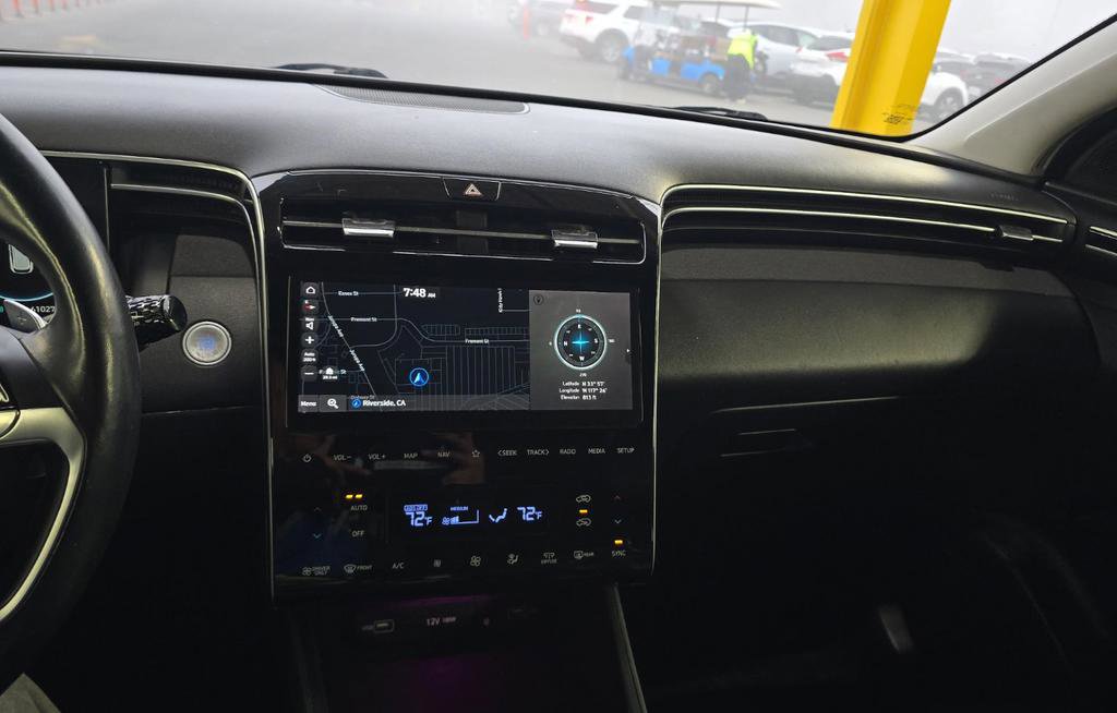 Used 2022 Hyundai Tucson Limited image 10