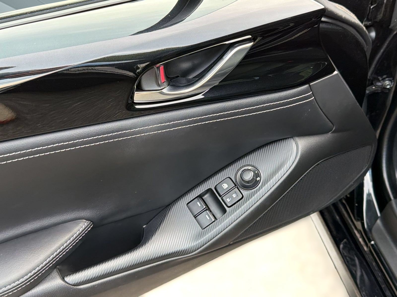 Used 2022 MAZDA MX-5 Miata Grand Touring w/ Weather Package RWD image 13