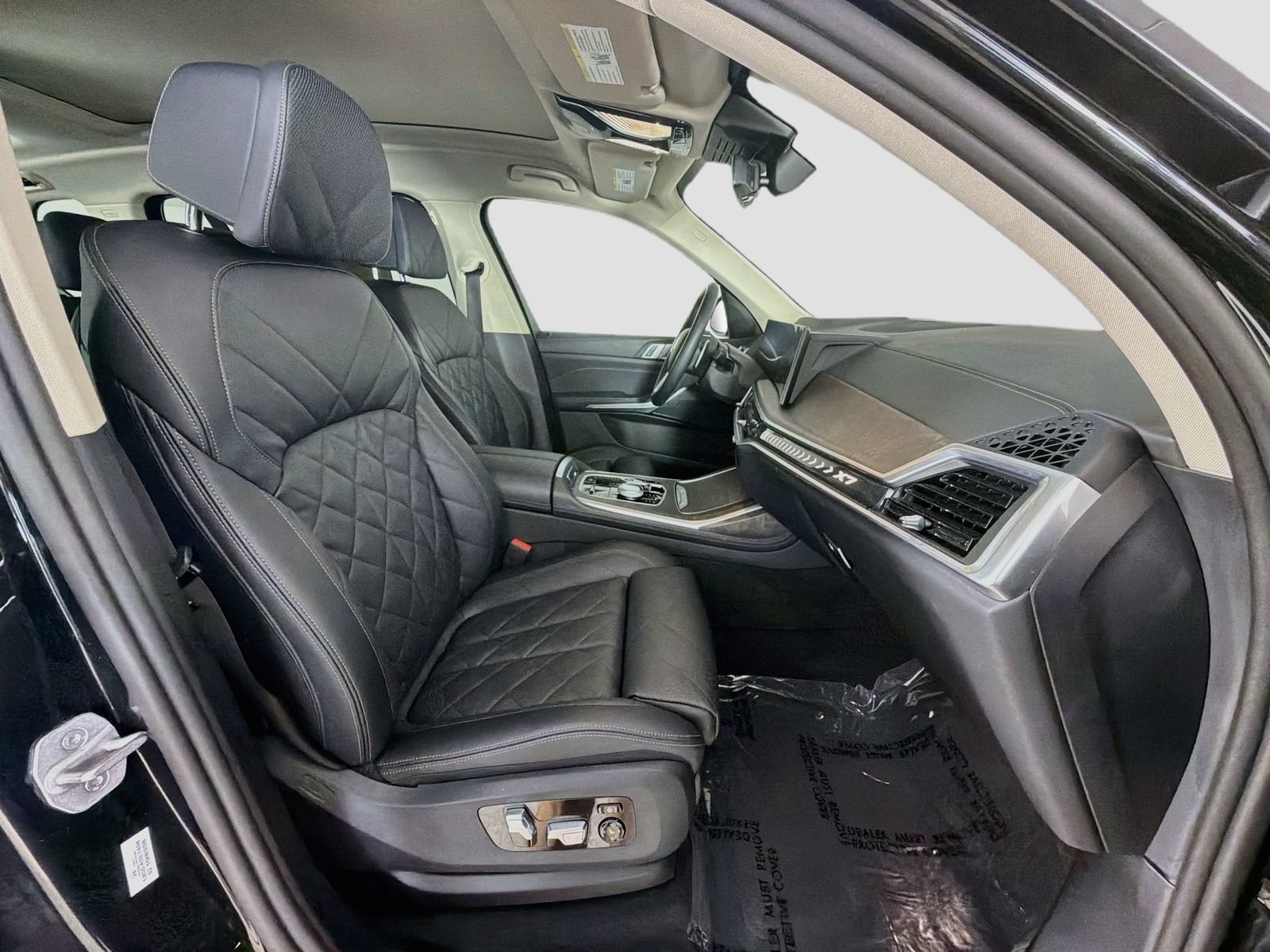 Certified 2024 BMW X7 xDrive40i w/ Parking Assistance Package AWD/4WD image 30