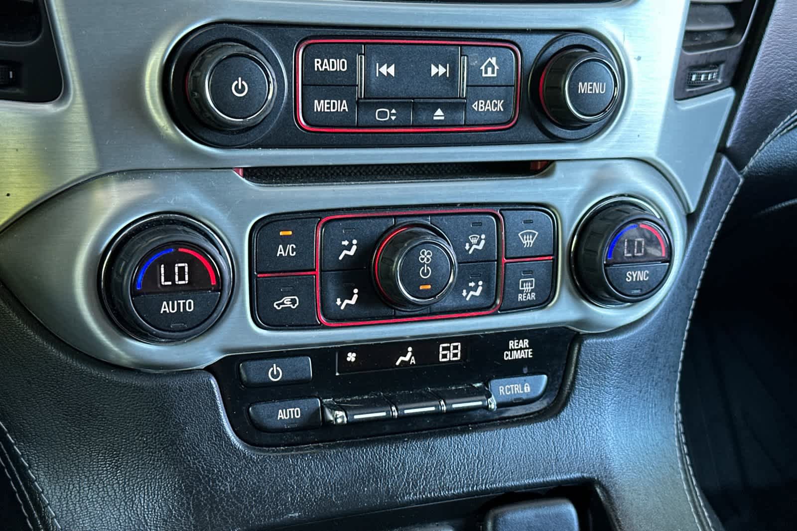 Used 2016 GMC Yukon SLE RWD image 22