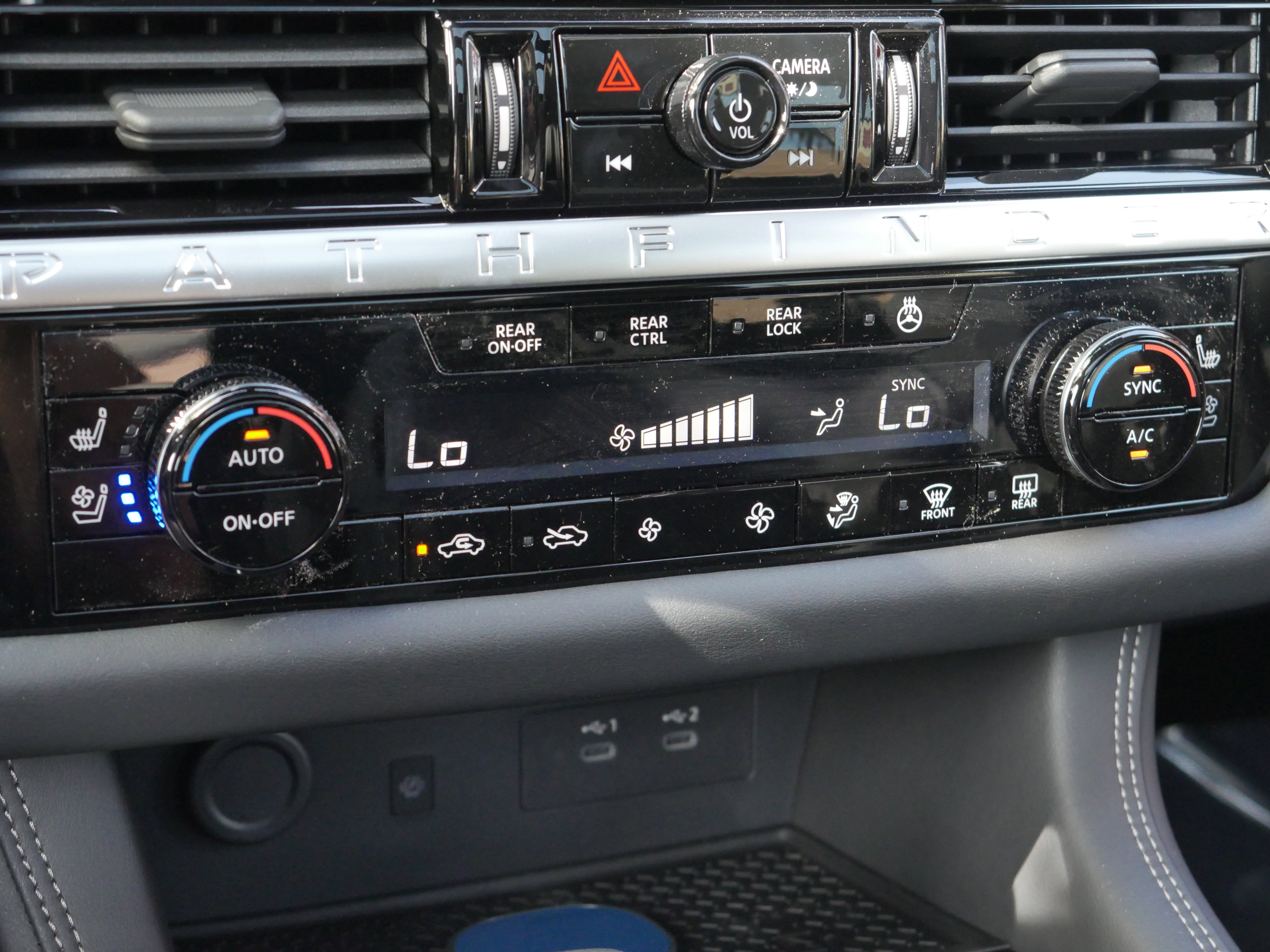 New 2026 Nissan Pathfinder Platinum AWD/4WD image 15