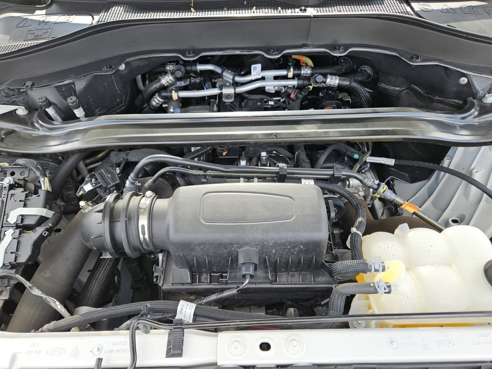 Certified 2023 Ford Explorer ST-Line w/ Class IV Trailer Tow Package image 33