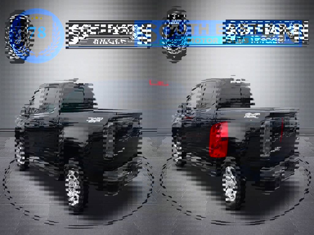Used 2022 Chevrolet Colorado LT w/ LT Convenience Package image 5