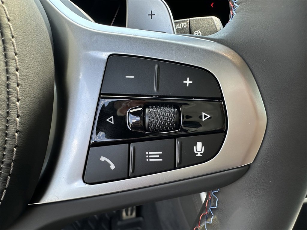 New 2026 BMW X5 M60i w/ Executive Package image 21