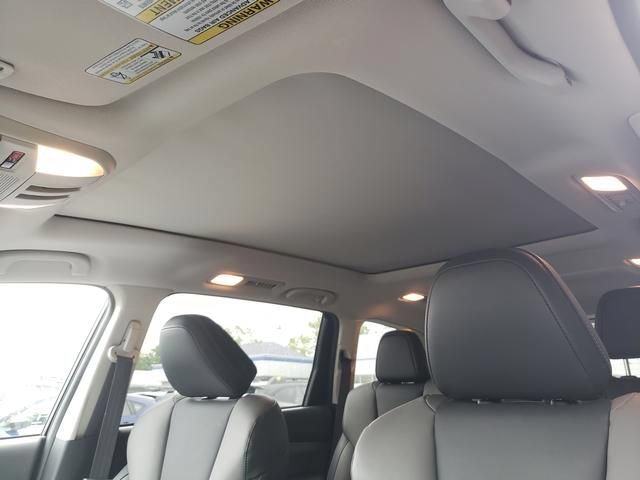 Used 2023 Subaru Ascent Onyx Edition AWD/4WD image 16