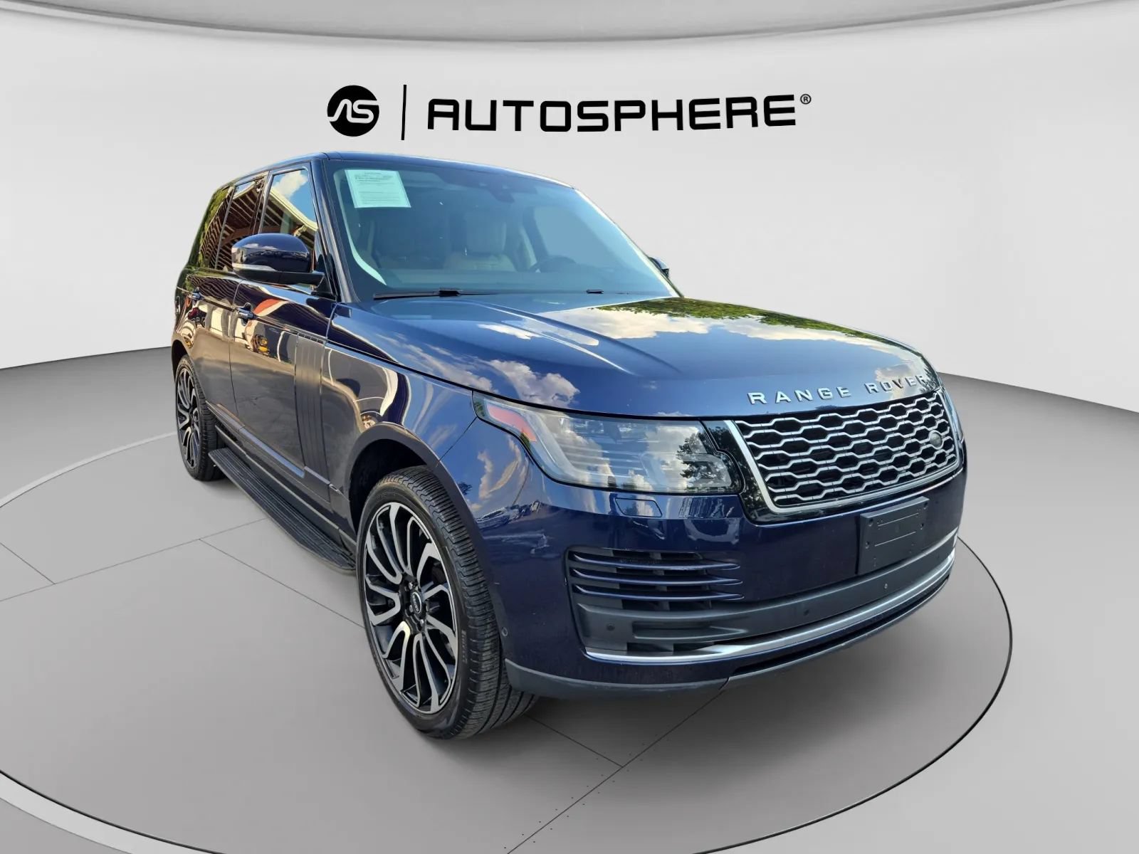 Used 2018 Land Rover Range Rover Supercharged AWD/4WD image 11