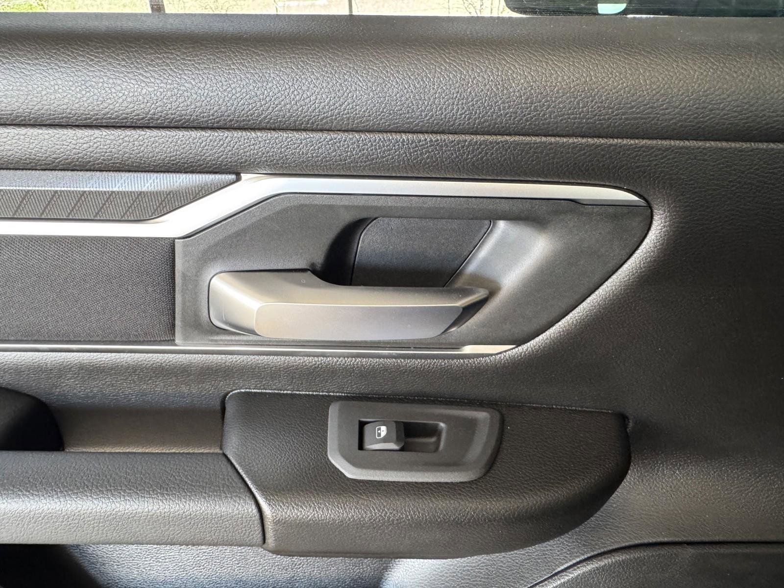 Used 2025 RAM 1500 Lone Star image 27