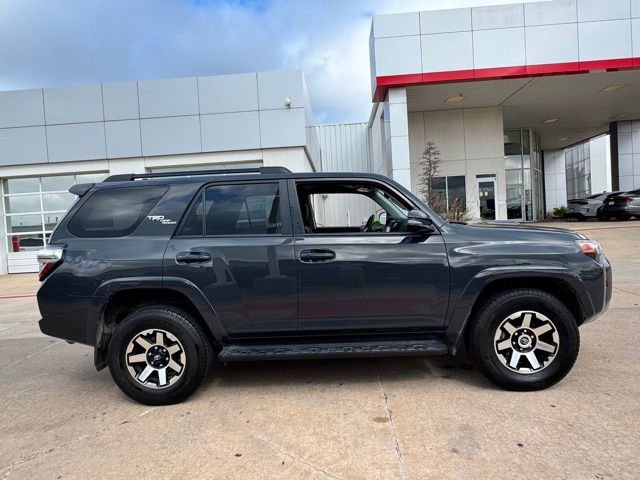 Used 2024 Toyota 4Runner TRD Off-Road Premium AWD/4WD image 6