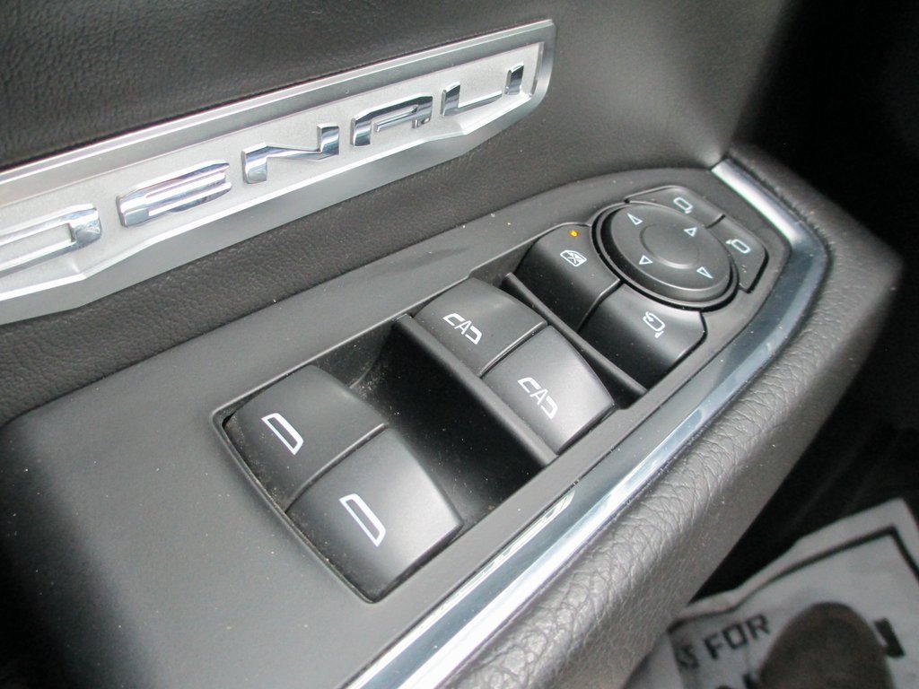 Used 2023 GMC Sierra 1500 Denali image 25