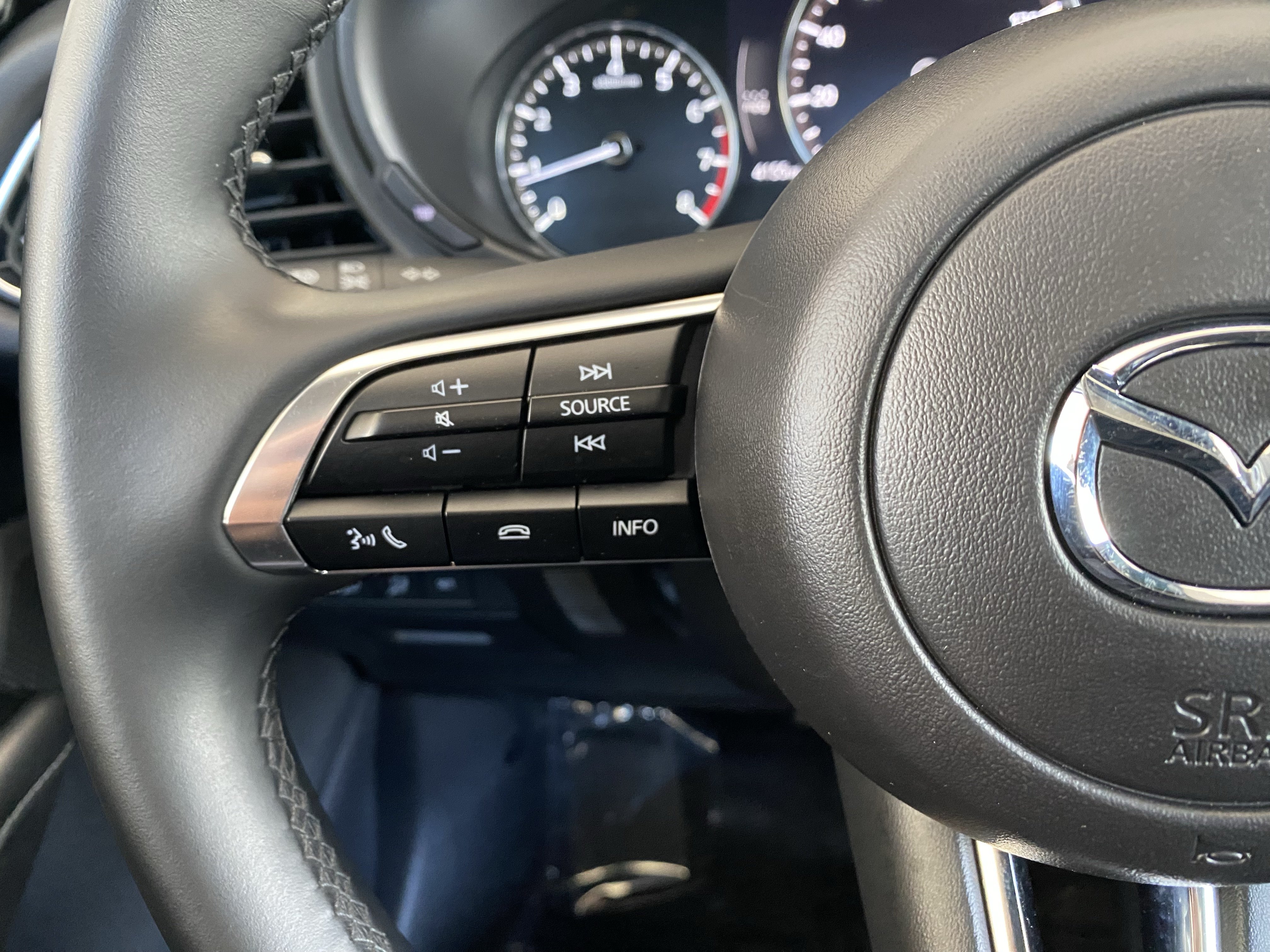Certified 2025 MAZDA CX-30 AWD 2.5 S w/ Preferred Package image 6