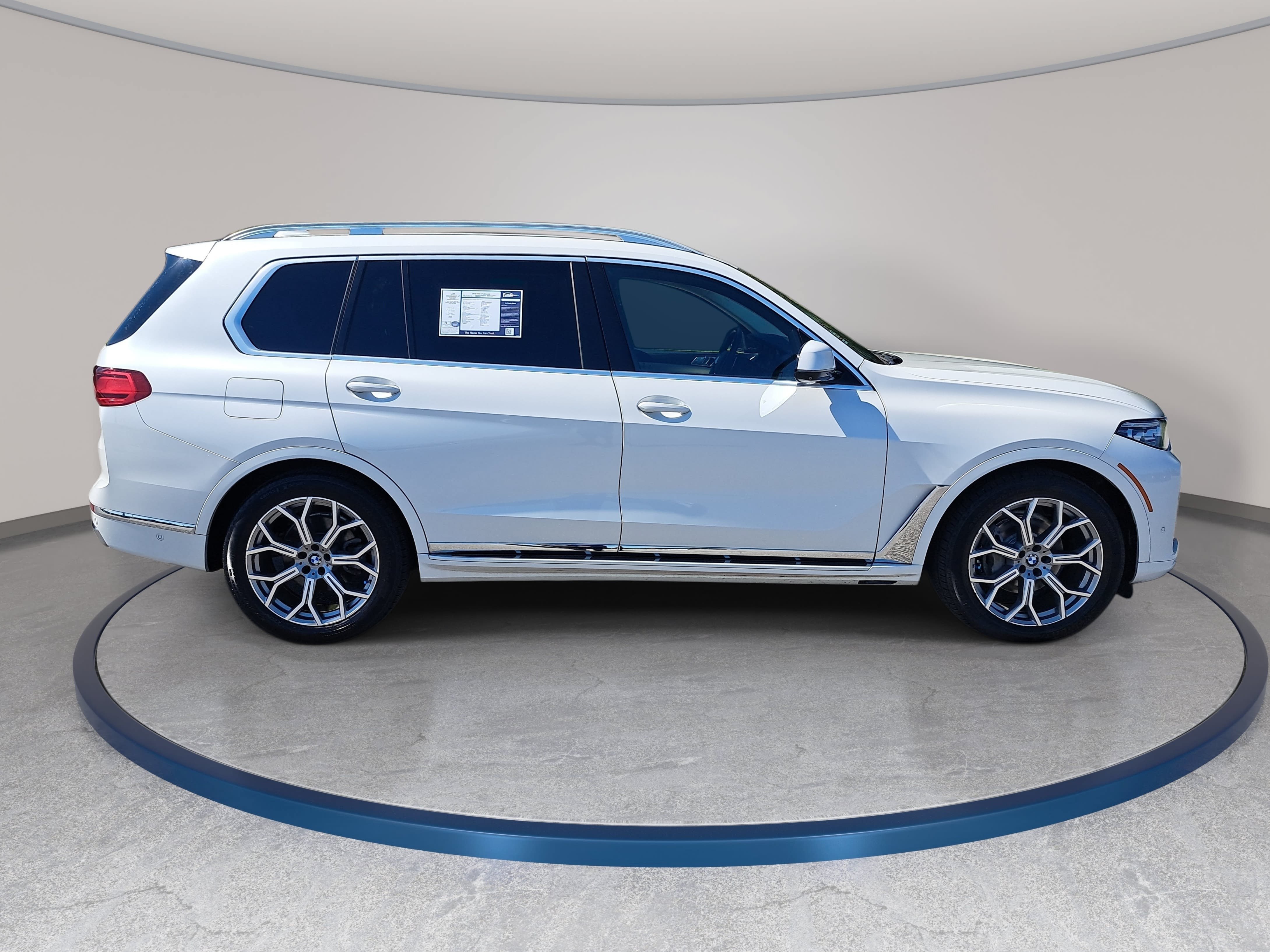 Used 2020 BMW X7 xDrive40i w/ Executive Package AWD/4WD image 4