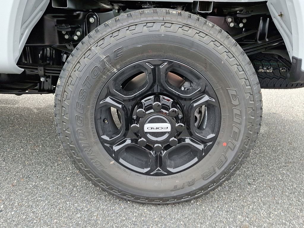 New 2026 Ford F350 XL image 5