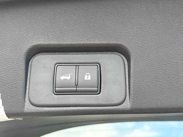 New 2026 Nissan Rogue SV w/ Cold Weather Package FWD image 15