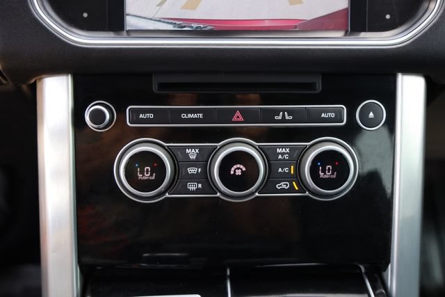 Used 2016 Land Rover Range Rover Supercharged AWD/4WD image 22