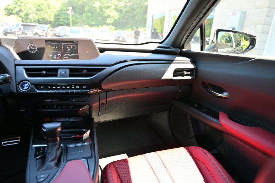 Used 2021 Lexus UX 250h F Sport w/ F Sport Premium Package AWD/4WD image 16