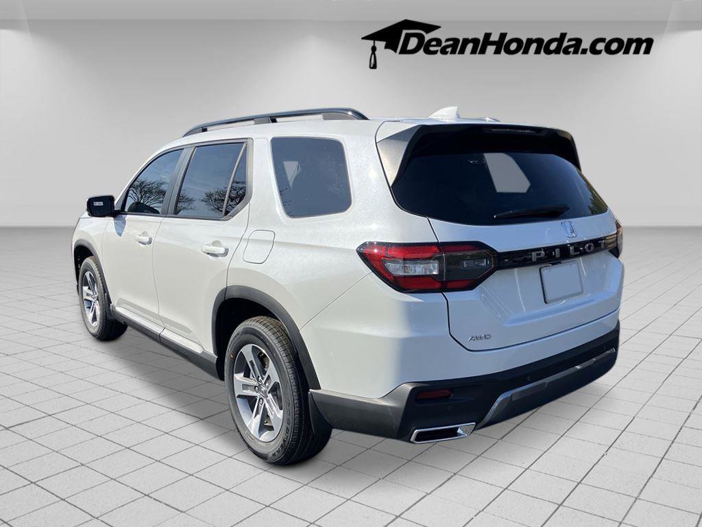 New 2026 Honda Pilot EX-L image 3