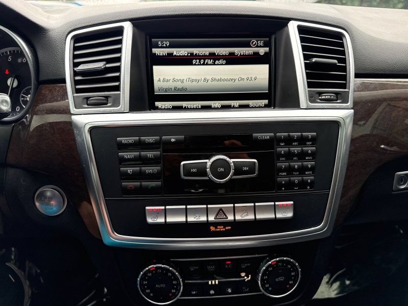 Used 2014 Mercedes-Benz ML 350 4MATIC w/ Premium 1 Package image 25