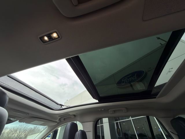 Used 2025 Lincoln Aviator Reserve w/ Equipment Group 201A image 17