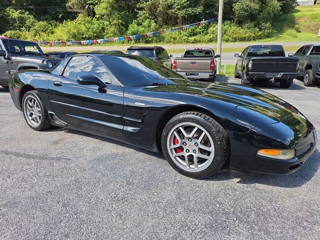 Used 2003 Chevrolet Corvette Z06 w/ Memory Package, 3 Drivers RWD image 4