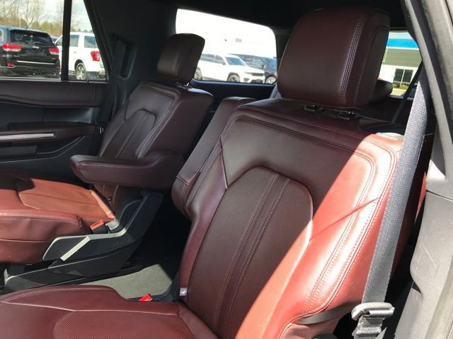 Used 2024 Ford Expedition Limited image 18
