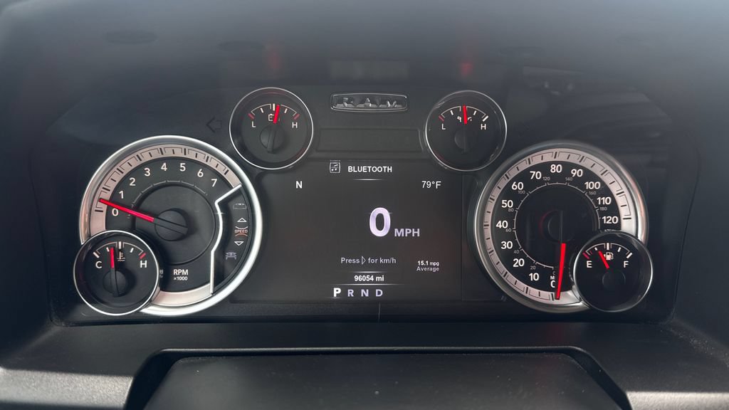 Used 2019 RAM 1500 Classic SLT w/ Luxury Group AWD/4WD image 23