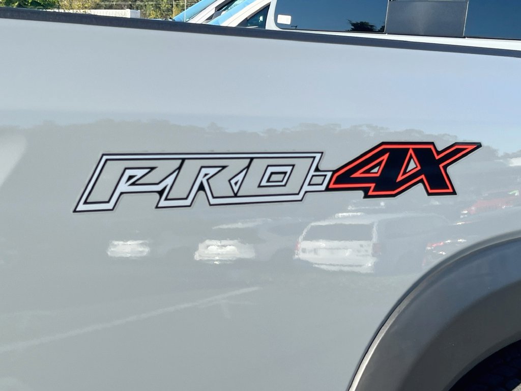 Used 2023 Nissan Frontier PRO-4X w/ Tow Package AWD/4WD image 30