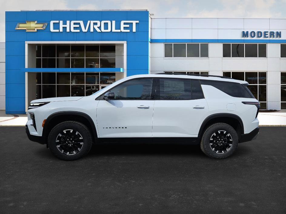 New 2026 Chevrolet Traverse Z71 w/ Enhanced Driving Package AWD/4WD image 2