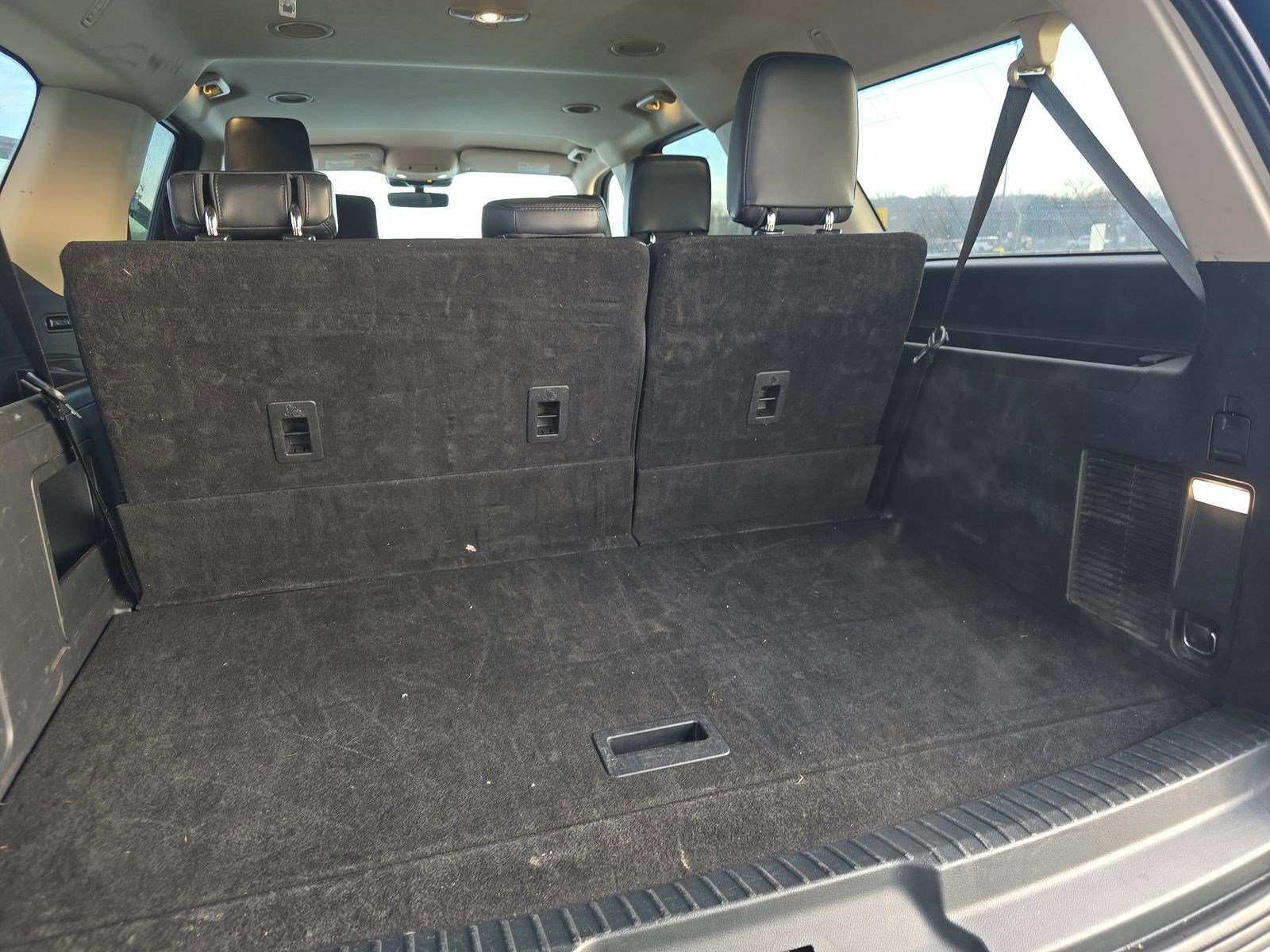 Used 2024 Ford Expedition Max XLT image 23
