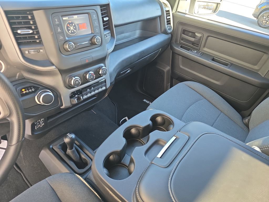 New 2024 RAM 2500 Tradesman w/ Chrome Appearance Group AWD/4WD image 26