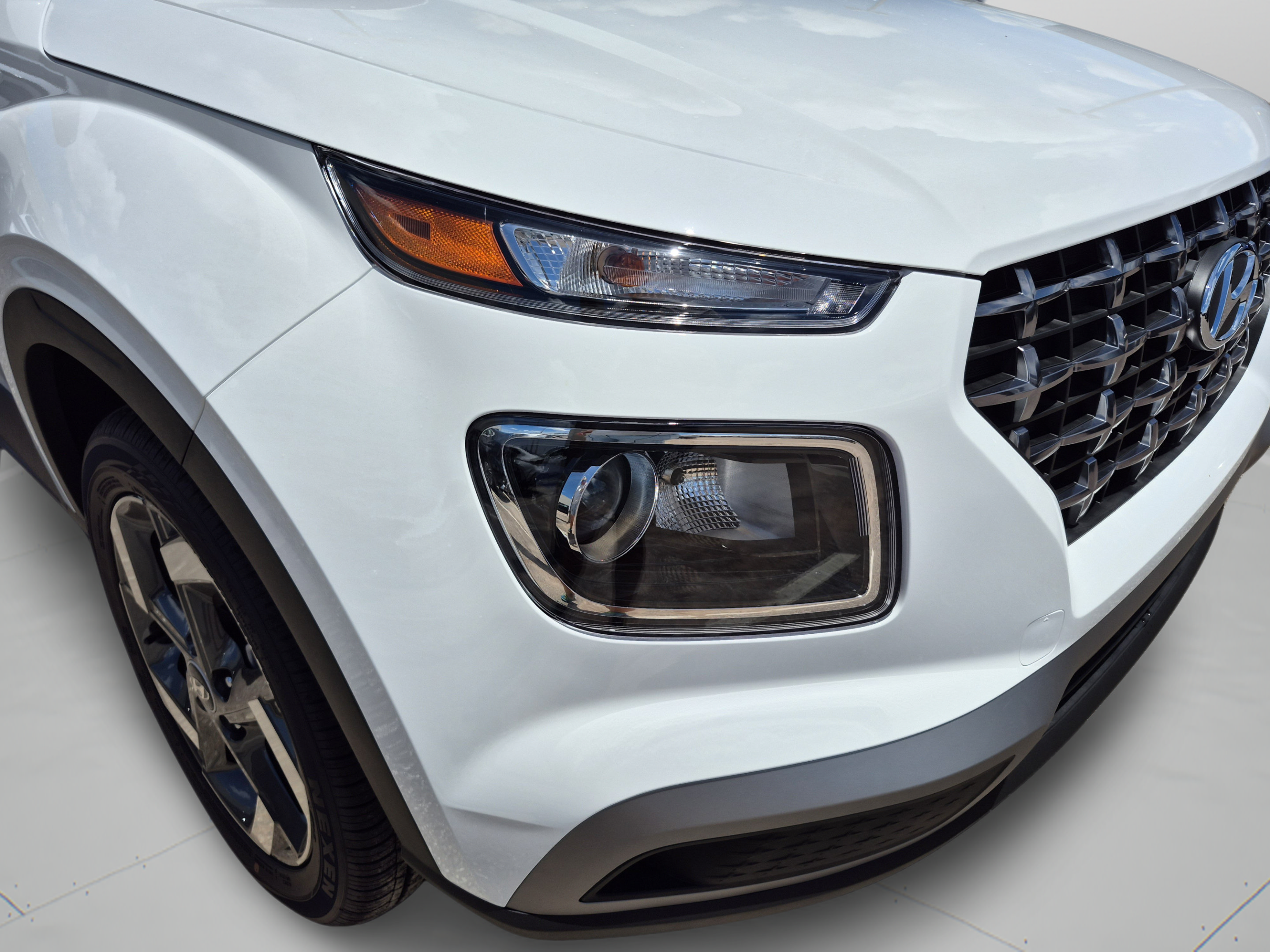 New 2026 Hyundai Venue SEL FWD image 9