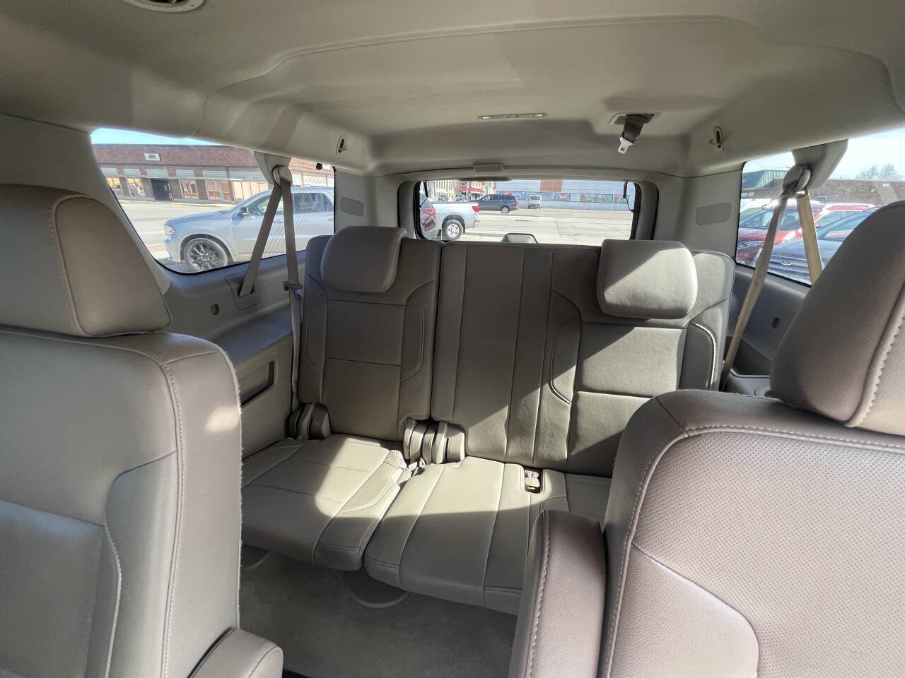 Used 2016 Chevrolet Suburban LTZ AWD/4WD image 34