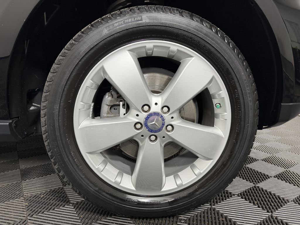Used 2011 Mercedes-Benz ML 350 4MATIC image 30