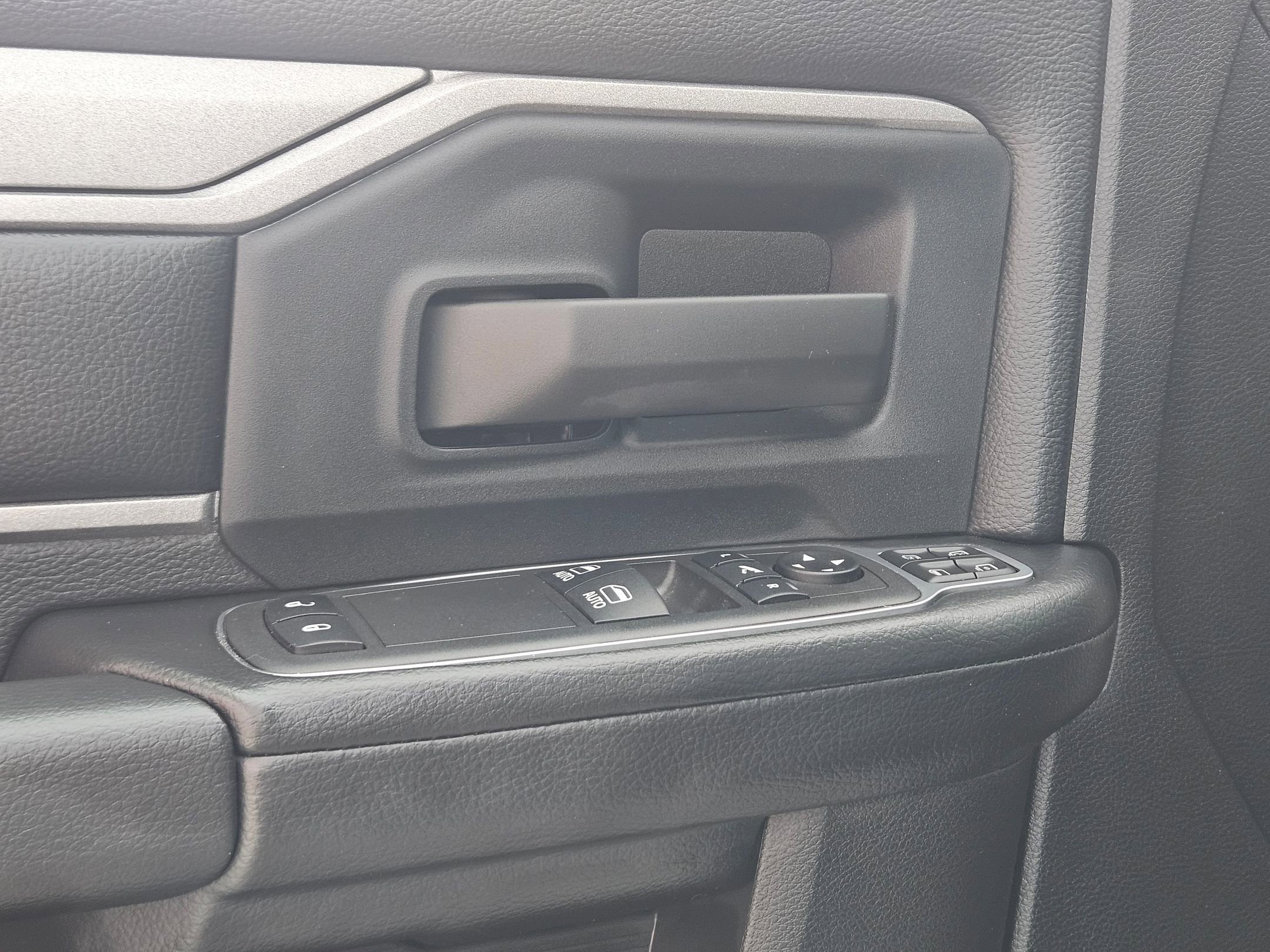 Used 2024 RAM 2500 Tradesman image 18